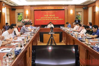 Toàn cảnh hội nghị.