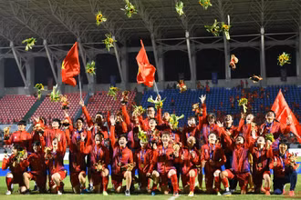 Đội tuyển bóng đá nữ Việt Nam lần thứ ba liên tiếp giành chức vô địch SEA Games. (Ảnh: THÀNH ĐẠT)