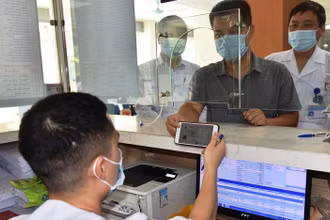 Đăng ký khám, chữa bệnh bảo hiểm y tế tại Bệnh viện đa khoa Hà Đông qua ứng dụng VssID.