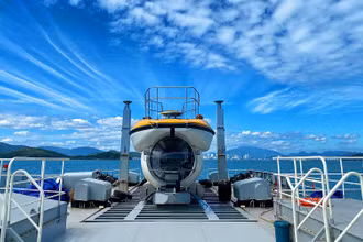 Vinpearl Submarine Nha Trang – Tàu ngầm du lịch bằng kính đầu tiên trên thế giới.