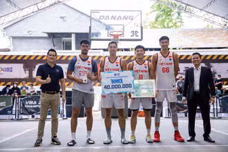 Đội tuyển quốc gia nhận giải vô địch VBA 3x3 pro chặng Đà Nẵng. (Ảnh: VBA)