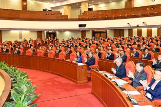 Quang cảnh Hội nghị lần thứ 5 Ban Chấp hành Trung ương Đảng Cộng sản Việt Nam khóa XIII. (Ảnh: ĐĂNG KHOA)