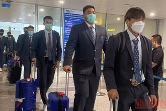 Chiều 4/5, thành viên các đội tuyển U23 Thái Lan, U23 Malaysia, U23 Campuchia và U23 Singapore đã có mặt tại Nam Định để dự SEA Games 31.