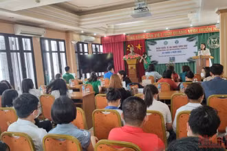 Đông đảo các đại biểu tham dự chương trình hưởng ứng Ngày quốc tế đa dạng sinh học.
