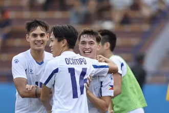Các cầu thủ U23 Philippines ăn mừng bàn thắng trước U23 Timor Leste. (Ảnh: TTXVN)