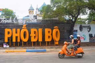 Phố đi bộ Trịnh Công Sơn. (Ảnh: LĐ)