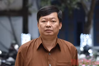Anh Bùi Văn Đông, Chủ tịch UBND xã Tu Vũ, huyện Thanh Thủy, tỉnh Phú Thọ. Ảnh: TRẦN HẢI