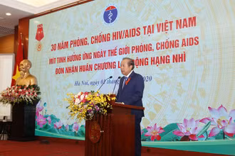 Phó Thủ tướng Thường trực Chính phủ Trương Hòa Bình phát biểu chỉ đạo tại hội nghị. 