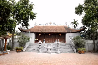 Đình Phú Xá được dựng lại năm 2010 trên nền đình cũ.