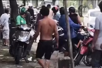 Hình ảnh vụ việc (ảnh cắt từ clip).