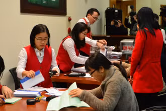 Một phiên đấu giá tại HNX. (Ảnh minh họa)