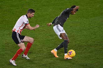 Man United ngược dòng, thắng Sheffield 3-2