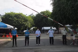 Dỡ phong tỏa Bệnh viện Đa khoa Long An sau 34 ngày đóng cửa để thực hiện khoanh vùng, truy vết F0.