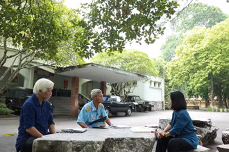 Giao lưu với các khách mời tại Hoàng thành Thăng Long. (Ảnh: VTV)