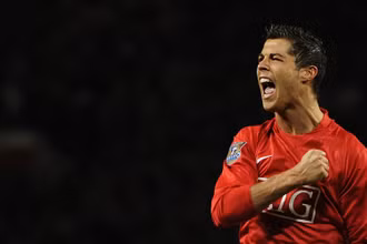 Về MU, Ronaldo đứng trước thách thức cực lớn