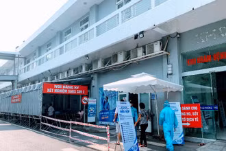 Địa điểm lấy mẫu xét nghiệm SARS-CoV-2 tại Bệnh viện đa khoa Quốc tế, Hải Phòng.