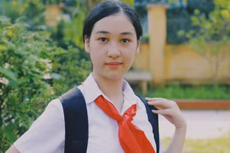 Em Đào Anh Thư, lớp 8A2, trường Trung học Cơ sở Nguyễn Huy Tưởng, huyện Đông Anh, Hà Nội. (Ảnh: Ban tổ chức)