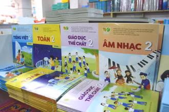 Xây dựng phương án cung cấp đầy đủ sách giáo khoa cho học sinh