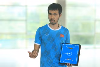 HLV Phạm Minh Giang. (Ảnh: VFF)