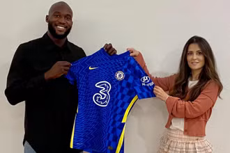 Lukaku trở lại Chelsea với một bản hợp đồng “bom tấn”. (Ảnh: Chelsea FC)