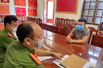 Công an xét hỏi Nguyễn Đình Lộc, chủ quán karaoke Lộc Căng