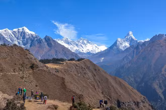 Vườn quốc gia Sagarmatha nằm trên khu vực dãy núi Himalaya, phía đông Nepal. (Ảnh: Hội đồng Du lịch Nepal)