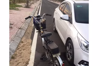 Hai người bị phạt vì vi phạm quy định về phòng, chống dịch Covid-19.