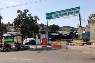Chợ đầu mối phía nam dừng hoạt động. (Ảnh: THU HIỀN)