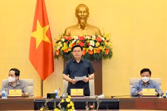 Chủ tịch Quốc hội Vương Đình Huệ phát biểu ý kiến tại phiên họp. (Ảnh: Đăng Anh) 