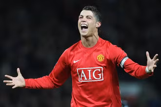 Ronaldo trở lại và khoác áo MU sau 12 năm. (Ảnh: Getty Images)