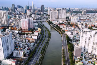 Một góc đại lộ Võ Văn Kiệt hồi tháng 7. (Ảnh: Thành Nguyễn)