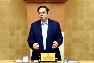 Thủ tướng Phạm Minh Chính phát biểu tại buổi làm việc. (Ảnh TRẦN HẢI)