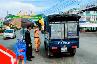 Một chốt liên huyện Cao Lãnh và TP Cao Lãnh trước khi được tháo dỡ.
