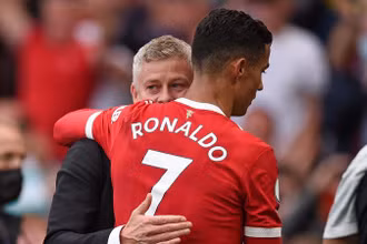 Ronaldo liệu có thể giúp Solskjaer và MU vượt qua giai đoạn cam go sắp tới? (Ảnh: EuroSport)