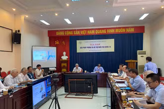 Quang cảnh buổi tọa đàm.