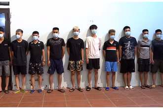 Các đối tượng bị bắt giữ.