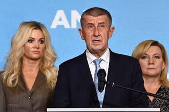 Thủ tướng CH Séc Andrej Babis thừa nhận thất bại của đảng Phong trào ANO cầm quyền sau khi kết quả bầu cử Hạ viện được công bố, tại Praha, ngày 9/10. (Ảnh: AFP/TTXVN)