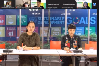 Bà Phạm Thị Thanh Hường, Trưởng ban Văn hóa, UNESCO tại Việt Nam và bà Trương Uyên Ly, Giám đốc Hanoigrapevines, Điều phối chương trình. (Ảnh: UNESCO)