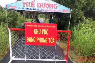 Một khu vực phong toả ở xã Ngọc Chánh (huyện Đầm Dơi, tỉnh Cà Mau) vì có ca tái dương tính.