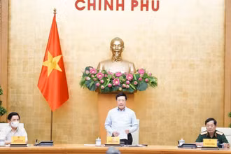 Phó Thủ tướng Phạm Bình Minh chủ trì họp an toàn giao thông. (Ảnh: Ủy ban ATGT quốc gia)