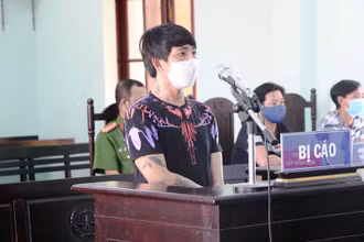 Bị cáo Phan Văn Tâm tại phiên tòa.
