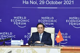Thủ tướng Phạm Minh Chính chủ trì Đối thoại chiến lược quốc gia giữa Việt Nam và WEF tại điểm cầu Hà Nội. (Ảnh: TRẦN HẢI)