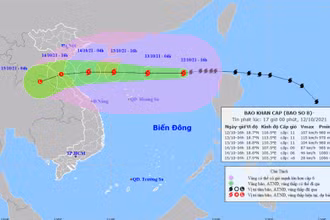 Vị trí và hướng di chuyển của bão số 8. (Nguồn: nchmf.gov.vn)