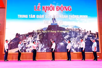Trung tâm giám sát, điều hành thông minh phục vụ quản lý, điều hành, phát triển kinh tế - xã hội ở Khu du lịch quốc gia Sa Pa (Lào Cai).