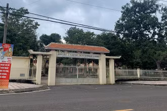 Trung tâm Giáo dục Thường xuyên Bình Phước.