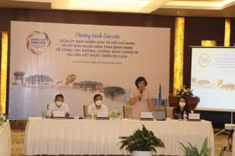 Đoàn công tác TP Hồ Chí Minh làm việc tại tỉnh Bình Định.