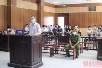 Toàn cảnh phiên xét xử.