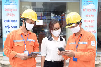 Điện lực Hà Nội đã giảm khoảng 1.850 tỷ đồng tiền điện hỗ trợ khách hàng