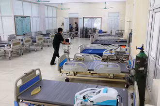 Xây dựng Bệnh viện dã chiến số 2 tại Bắc Giang. 