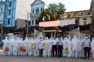 Bộ Y tế kêu gọi hỗ trợ nhân lực cho công tác phòng, chống dịch tại Bắc Giang và Bắc Ninh.